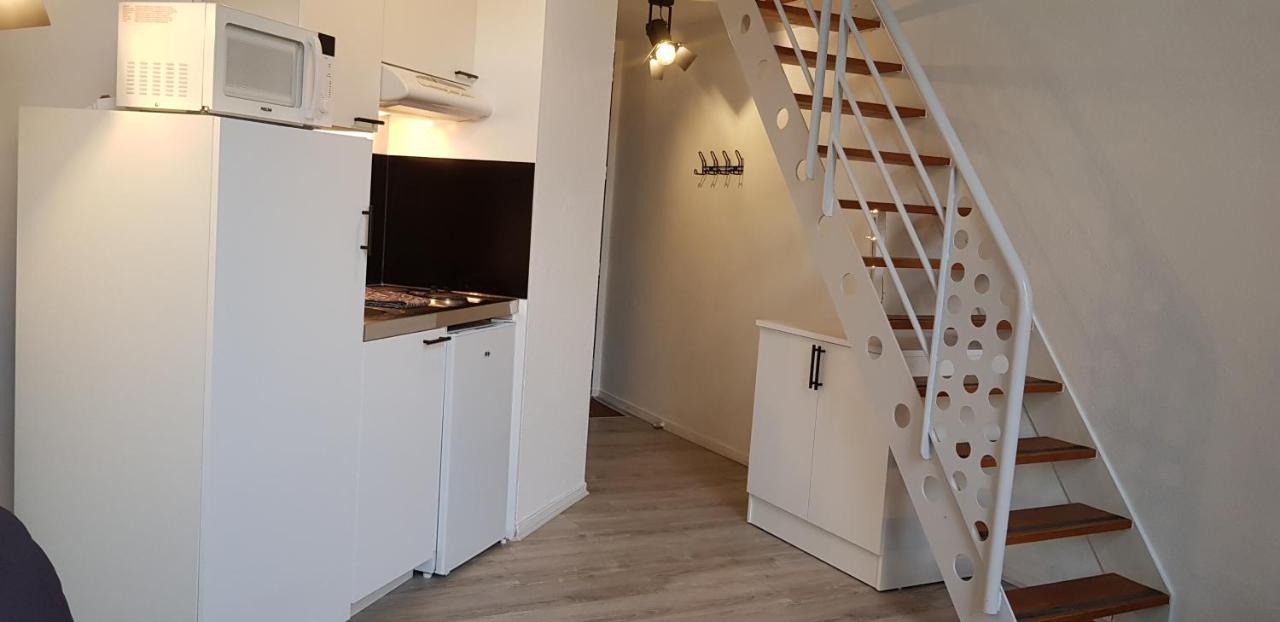 Appartement Cinema Aux Portes Du Futuroscope Чассенеуил-Ду-Поитоу Экстерьер фото