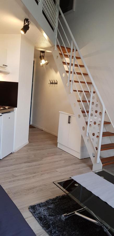 Appartement Cinema Aux Portes Du Futuroscope Чассенеуил-Ду-Поитоу Экстерьер фото